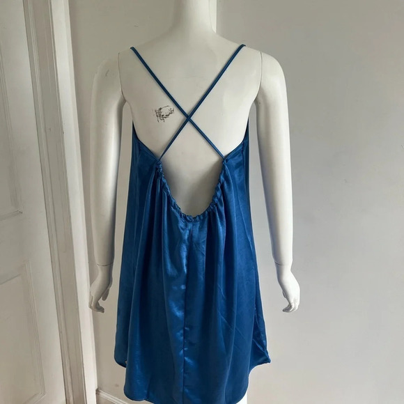 NWT Francesca’s Kenzie Slip Mini Dress Satin Bright Blue Size XL - Picture 6 of 10